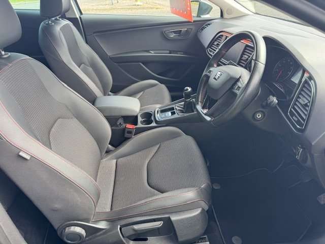 A 2018 SEAT LEON 1.4 TSI FR Technology 3 door A 2018 SEAT LEON 1.4 TSI FR Technology 3 door
