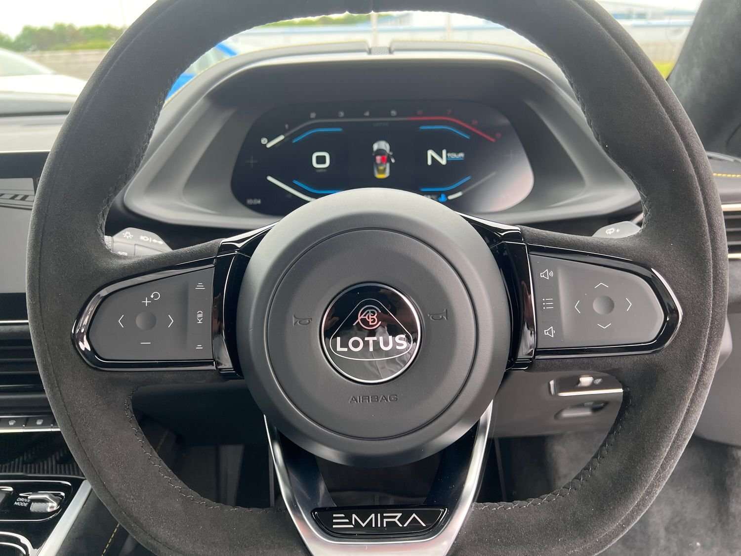 2023 LOTUS EMIRA 2023 LOTUS EMIRA