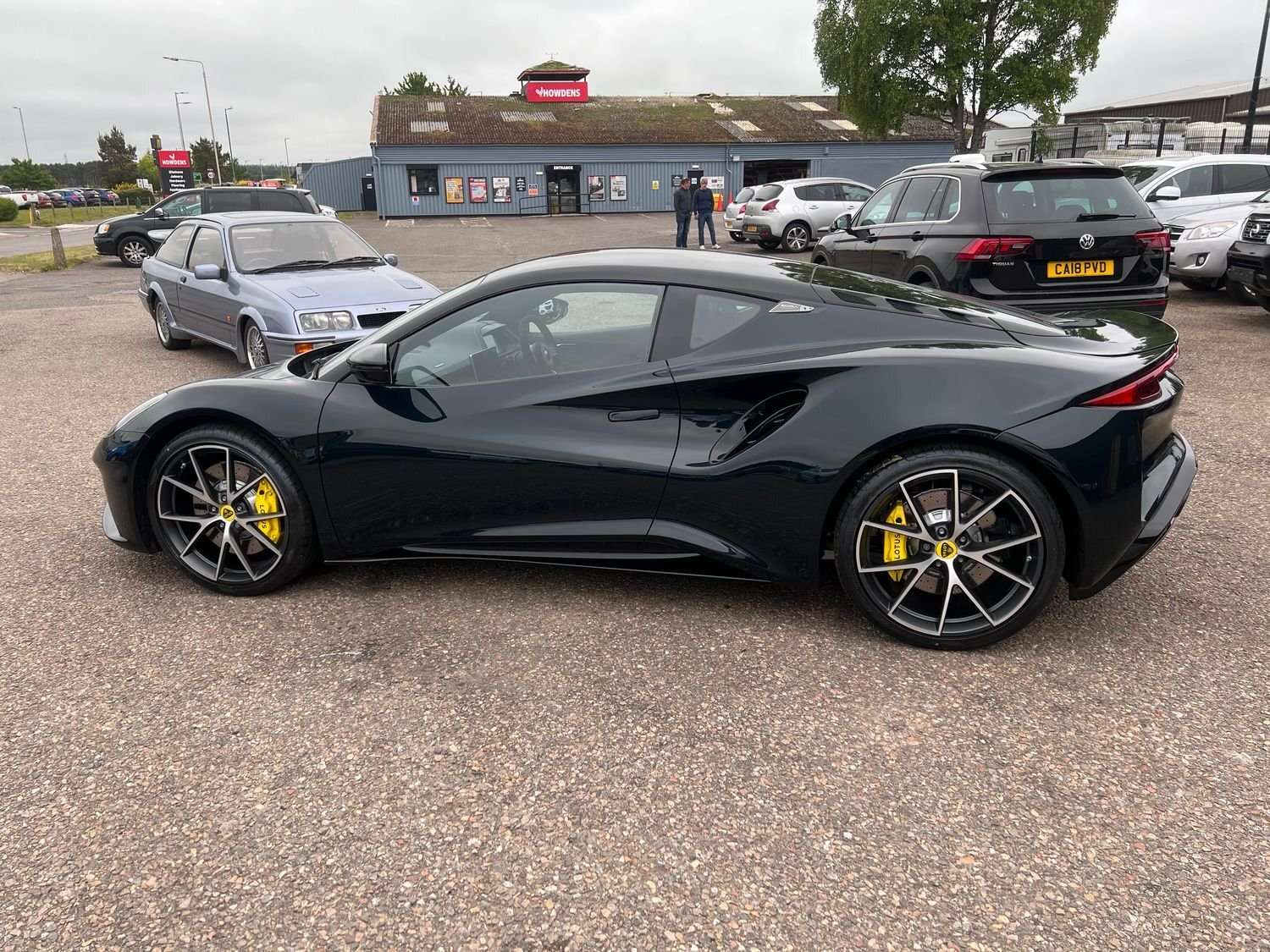 2023 LOTUS EMIRA 2023 LOTUS EMIRA