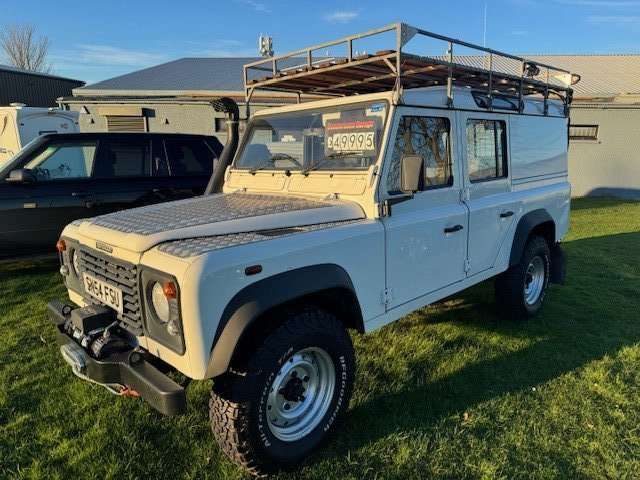 2004 LAND ROVER DEFENDER 110 2004 LAND ROVER DEFENDER 110