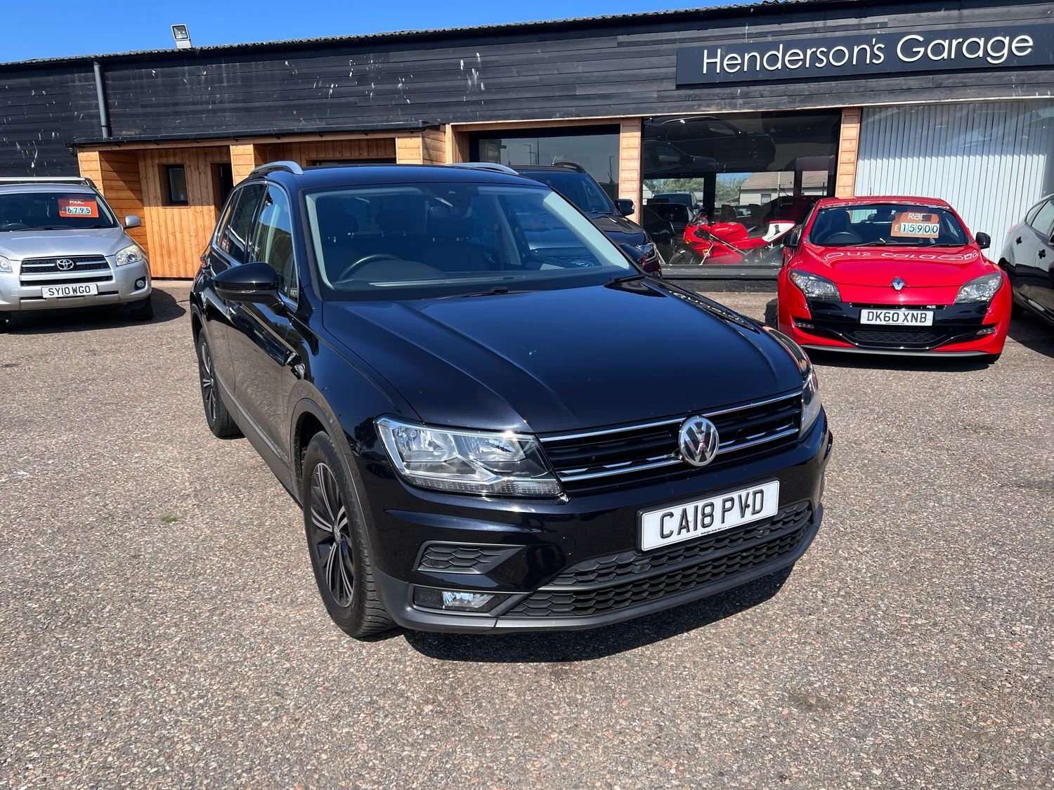 A 2018 VOLKSWAGEN TIGUAN SE NAVIGATION TDI BMT DSG A 2018 VOLKSWAGEN TIGUAN SE NAVIGATION TDI BMT DSG