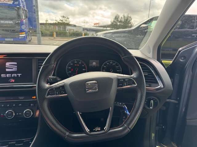 A 2018 SEAT LEON 1.4 TSI FR Technology 3 door A 2018 SEAT LEON 1.4 TSI FR Technology 3 door