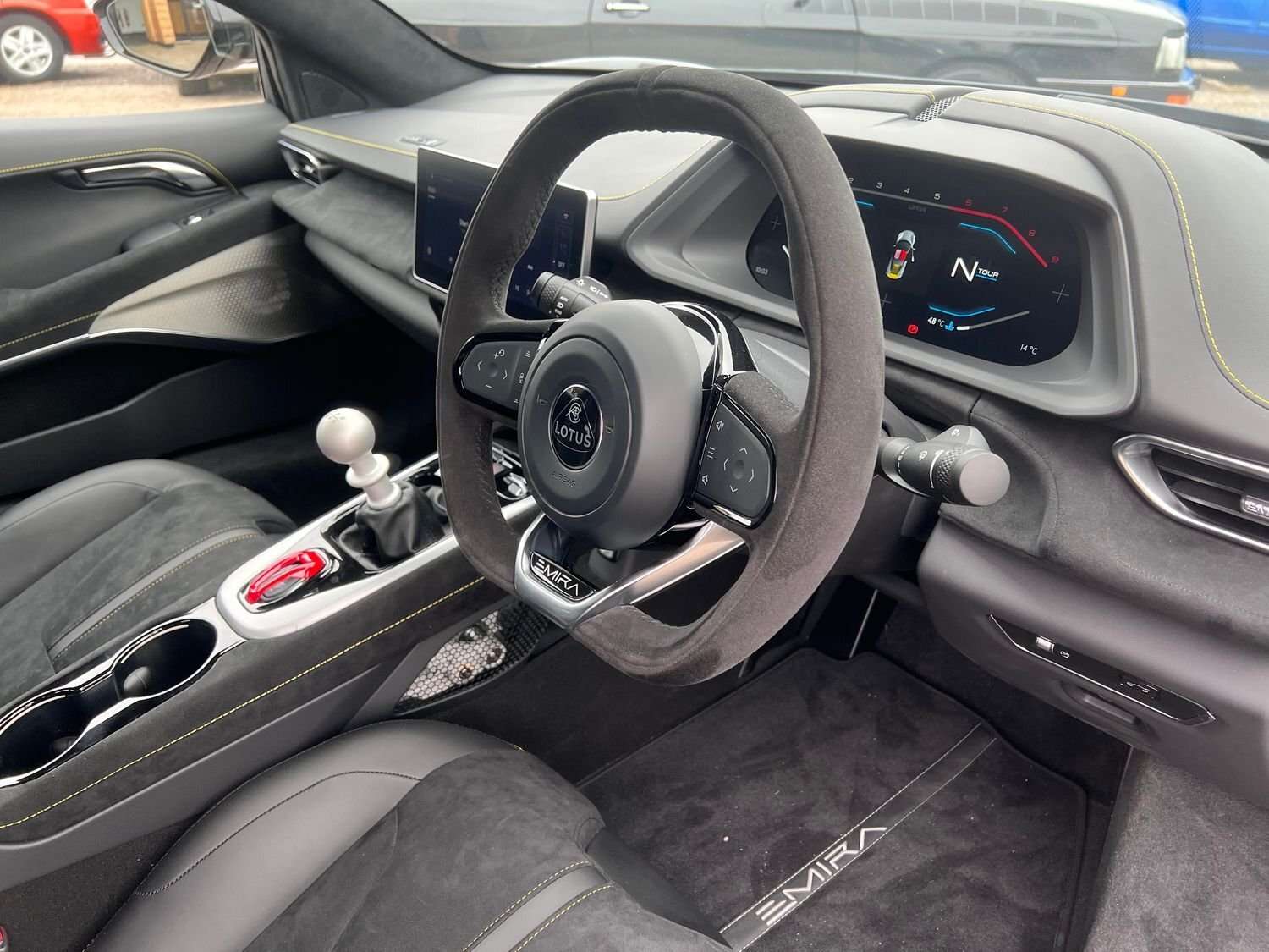 2023 LOTUS EMIRA 2023 LOTUS EMIRA