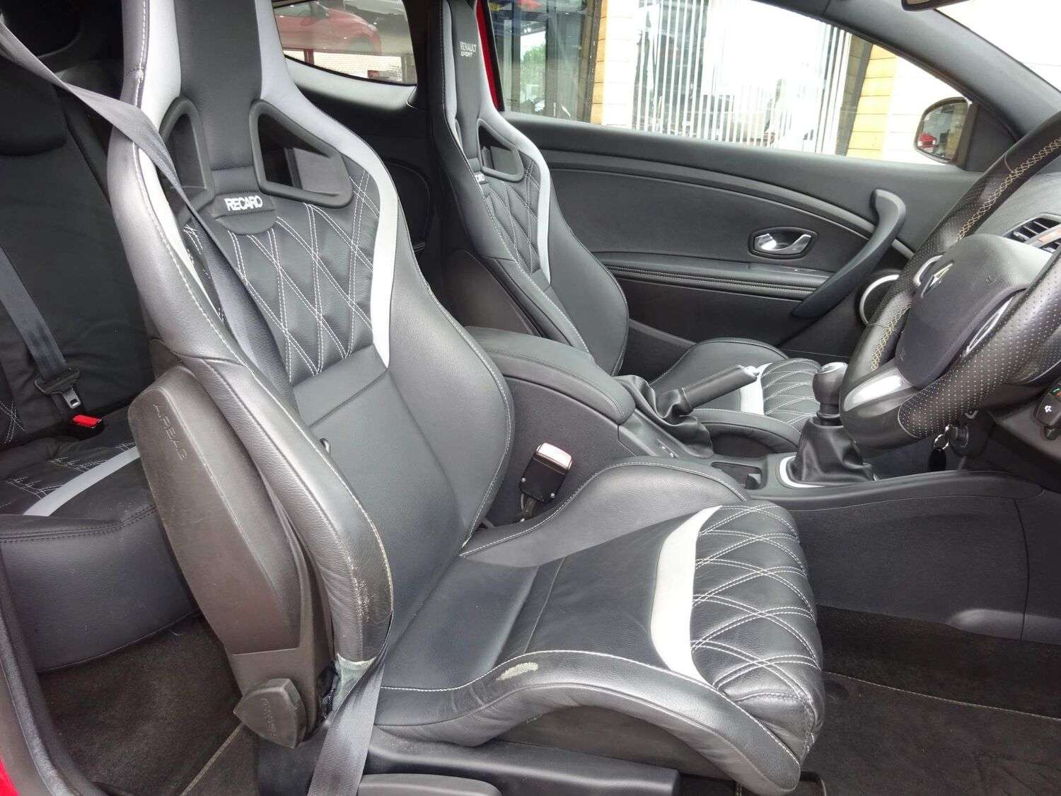 A 2010 RENAULT MEGANE RENAULTSPORT CUP A 2010 RENAULT MEGANE RENAULTSPORT CUP