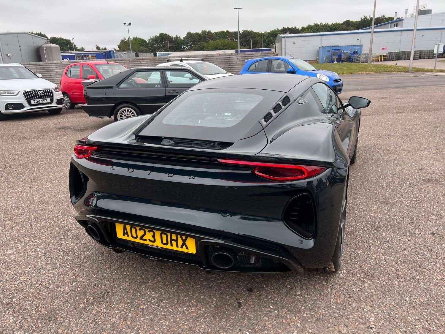 2023 LOTUS EMIRA 2023 LOTUS EMIRA