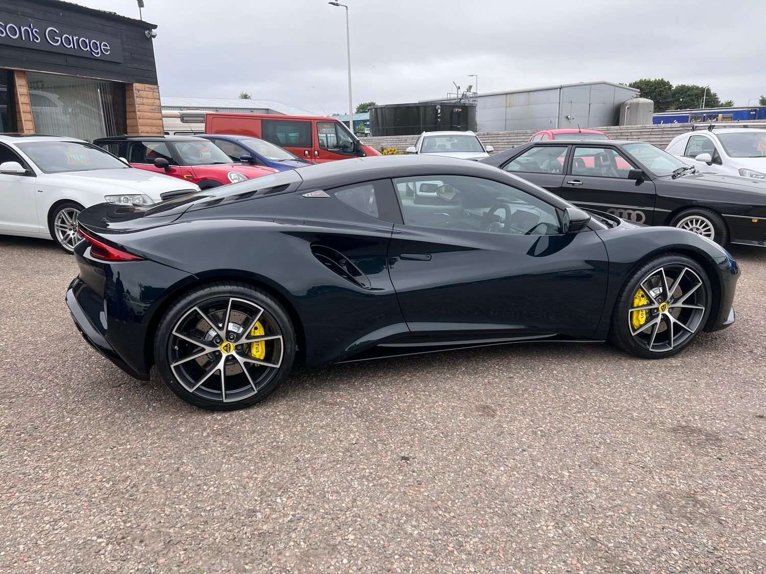 2023 LOTUS EMIRA 2023 LOTUS EMIRA