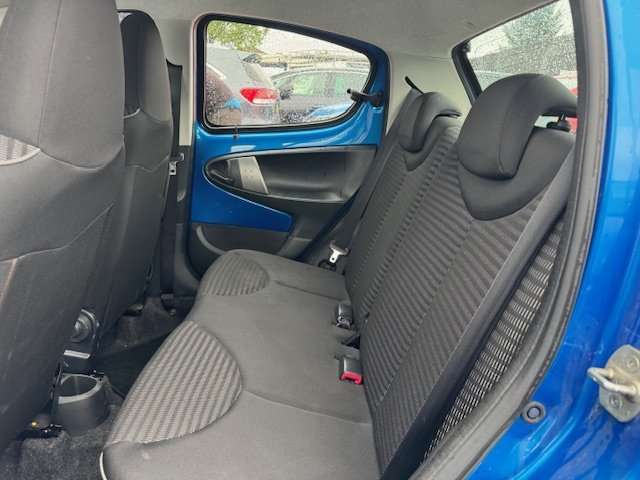 2014 PEUGEOT 107 2014 PEUGEOT 107