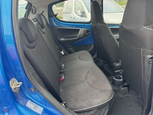 2014 PEUGEOT 107 2014 PEUGEOT 107