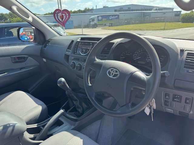 2012 TOYOTA HILUX 2012 TOYOTA HILUX