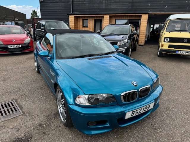 A 2005 BMW M3 3.2 M3 Convertible A 2005 BMW M3 3.2 M3 Convertible