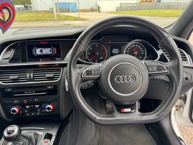 2018 AUDI A4 AVANT 2018 AUDI A4 AVANT