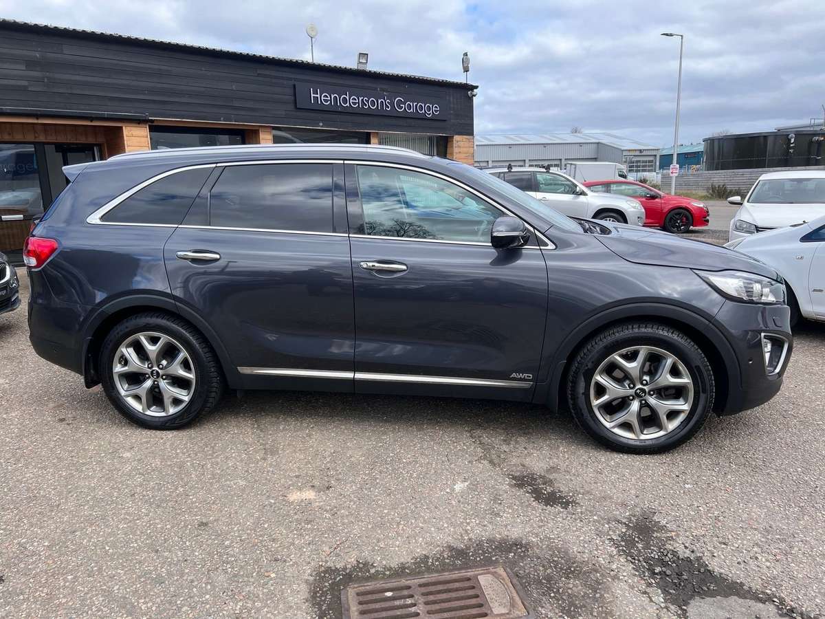 Check out this Kia Sorento 2015 Diesel Automatic