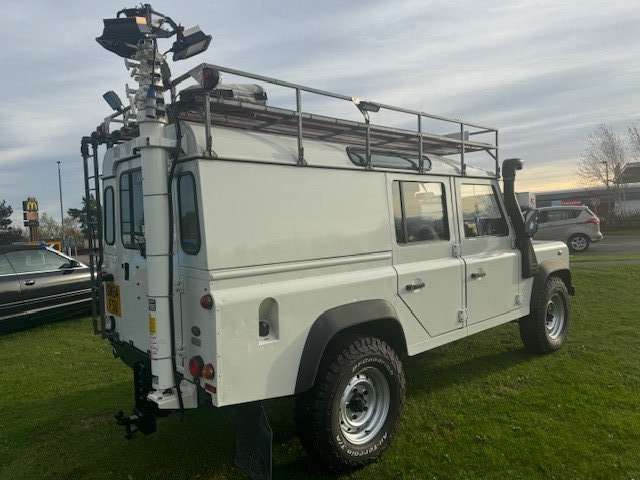 2004 LAND ROVER DEFENDER 110 2004 LAND ROVER DEFENDER 110