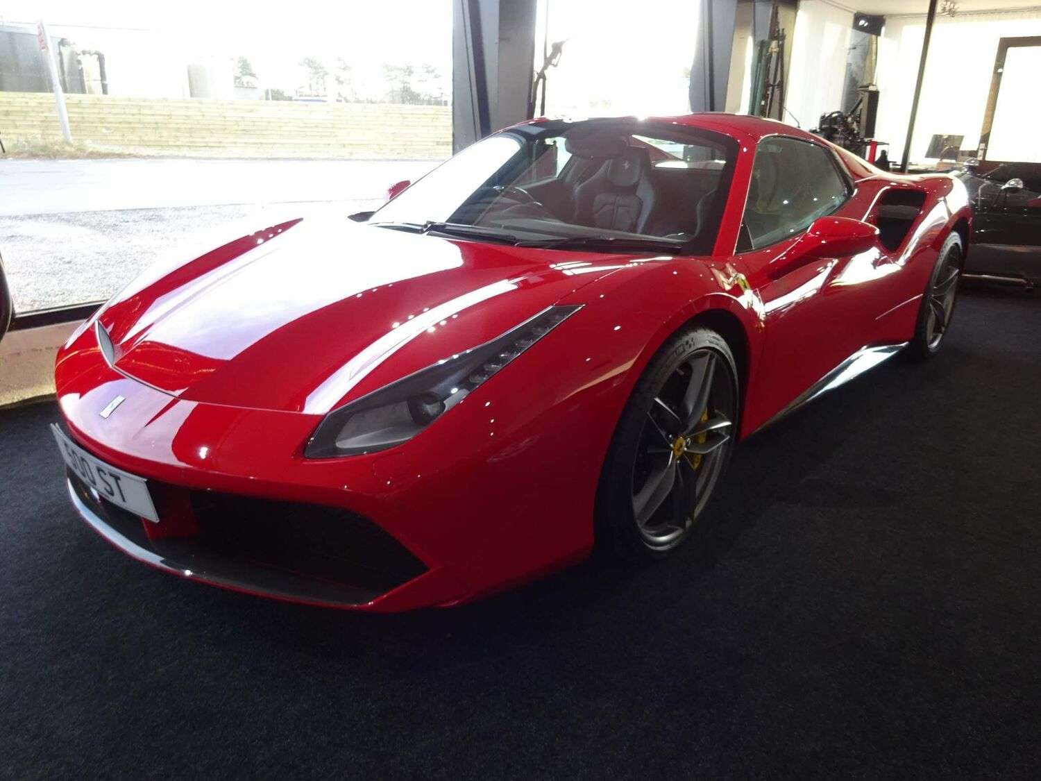 2018 FERRARI 488 SPIDER 2018 FERRARI 488 SPIDER