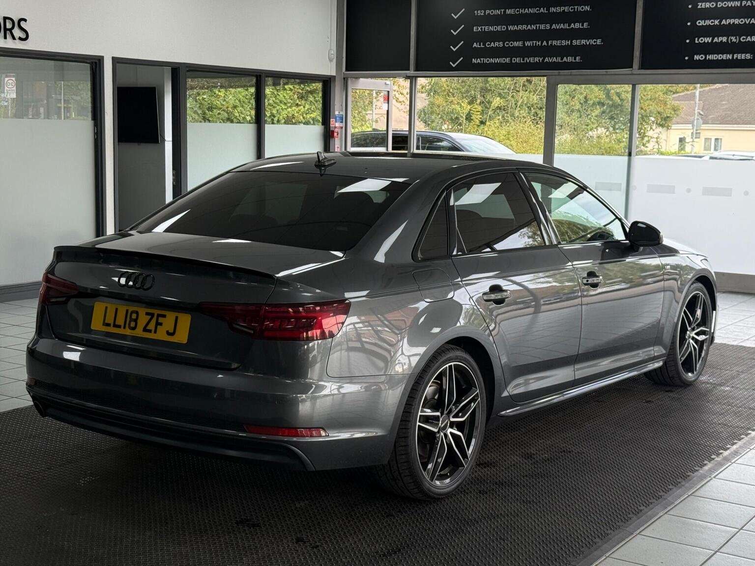 2018 AUDI A4 2018 AUDI A4