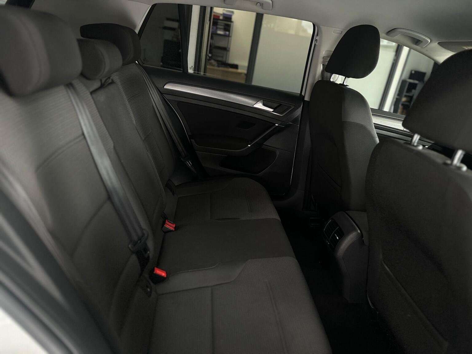 2019 VOLKSWAGEN E-GOLF 2019 VOLKSWAGEN E-GOLF