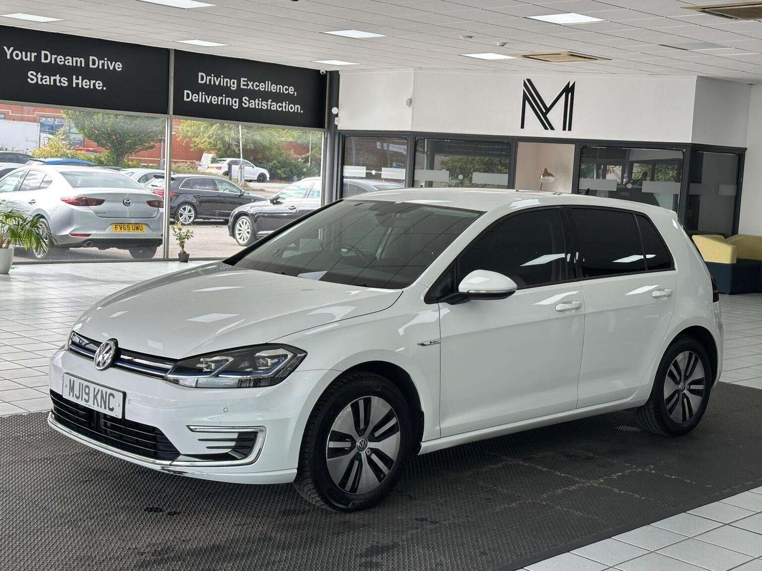 2019 VOLKSWAGEN E-GOLF 2019 VOLKSWAGEN E-GOLF