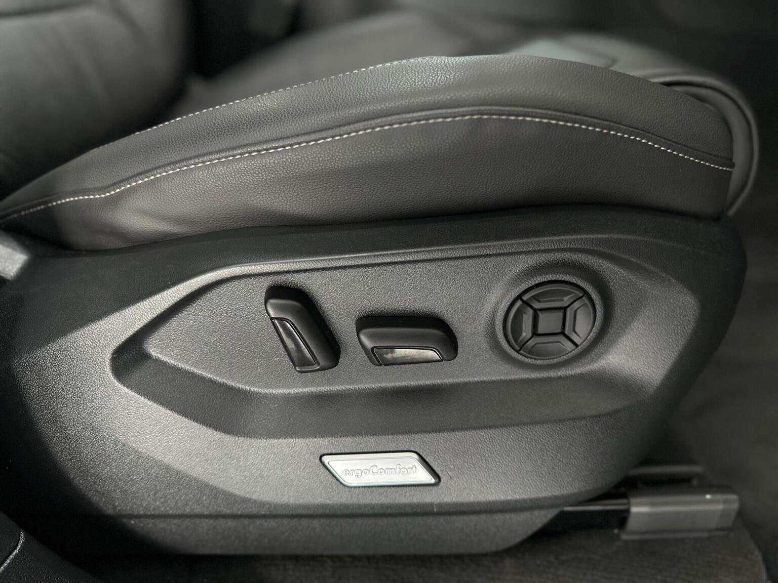 2022 VOLKSWAGEN TOUAREG 2022 VOLKSWAGEN TOUAREG