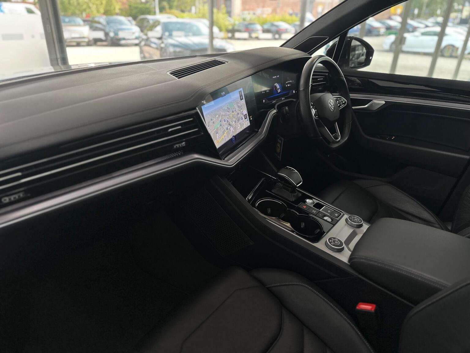 2022 VOLKSWAGEN TOUAREG 2022 VOLKSWAGEN TOUAREG