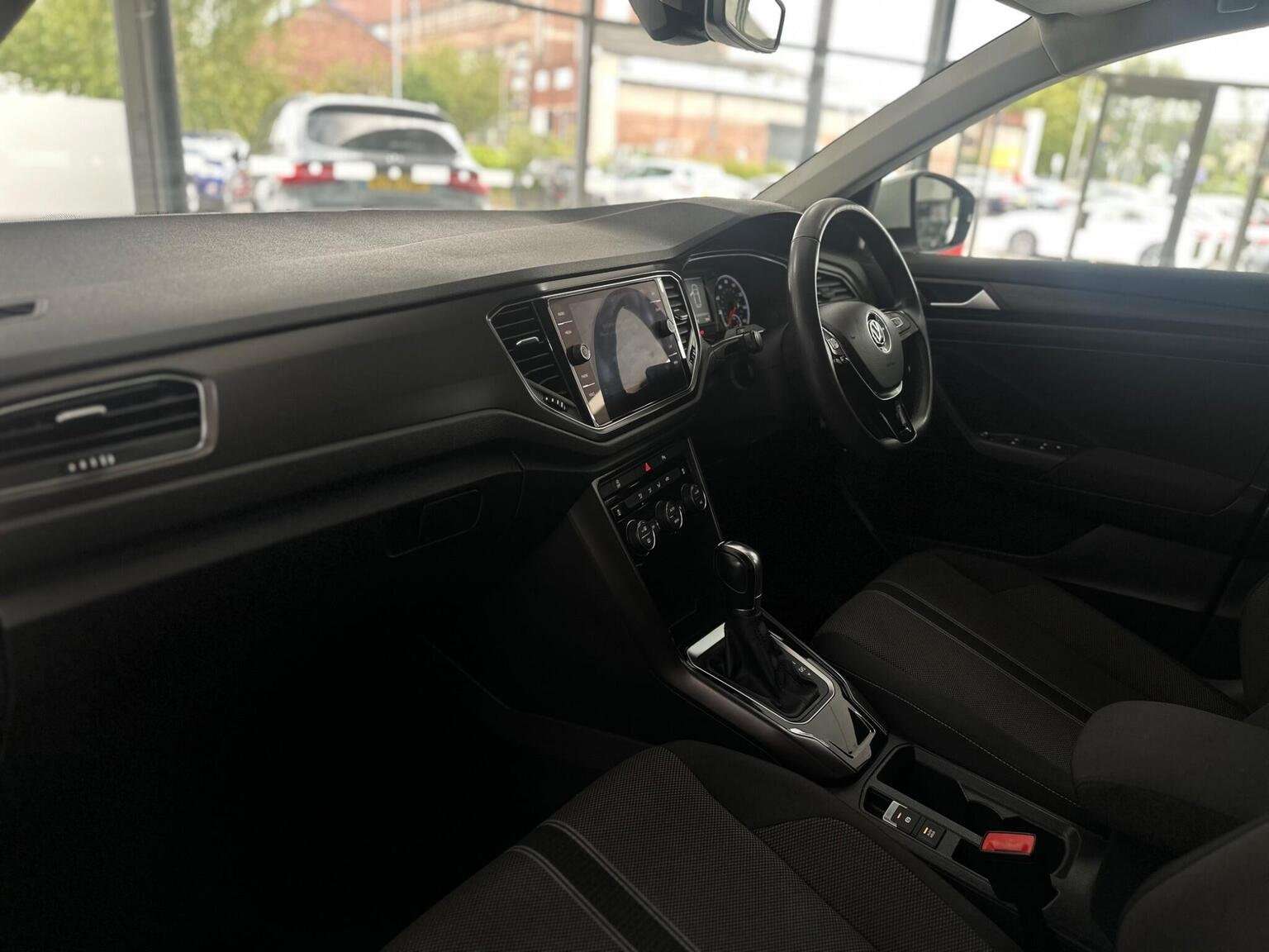 2019 VOLKSWAGEN T-ROC 2019 VOLKSWAGEN T-ROC