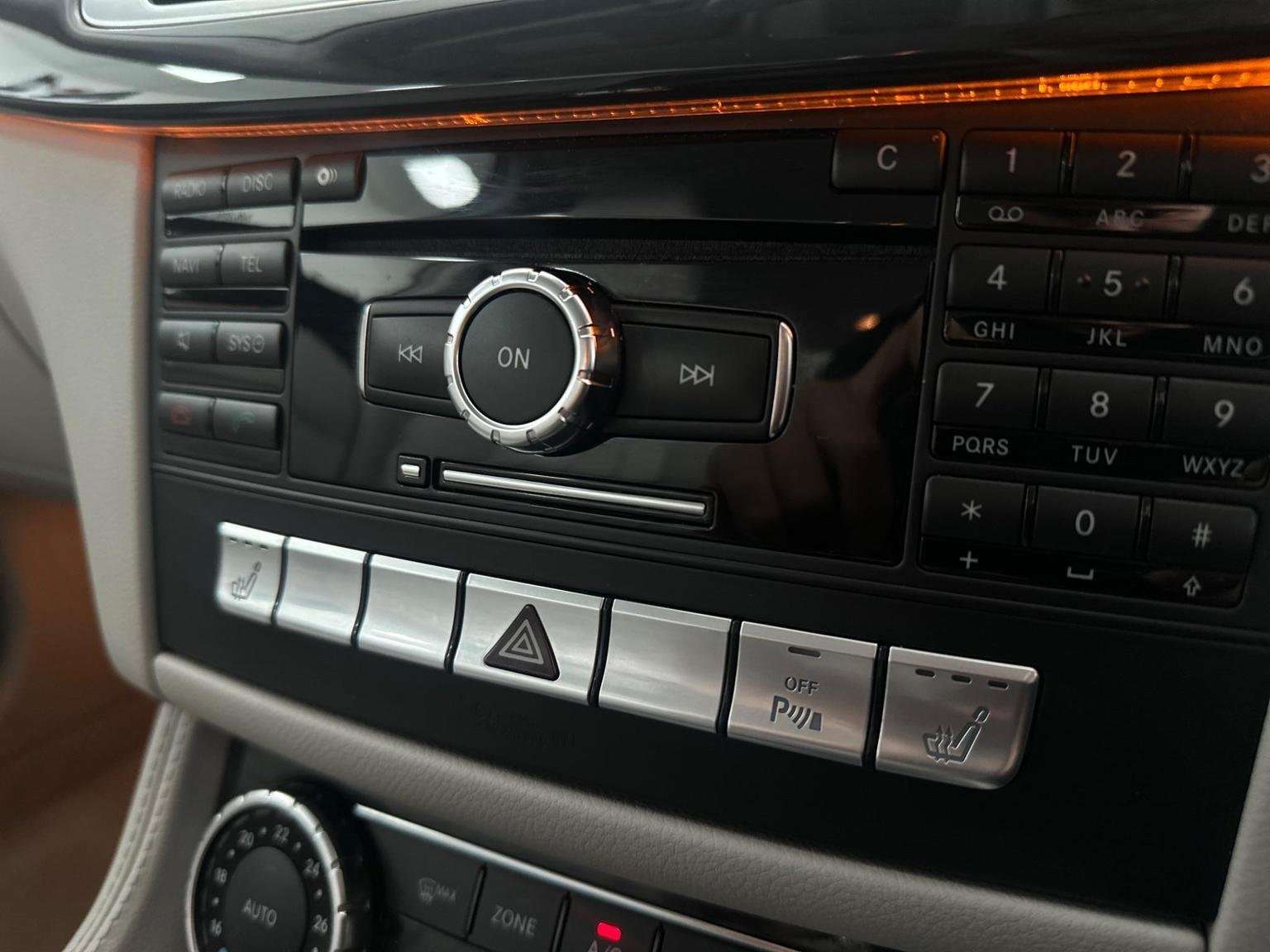 2011 MERCEDES-BENZ CLS 2011 MERCEDES-BENZ CLS