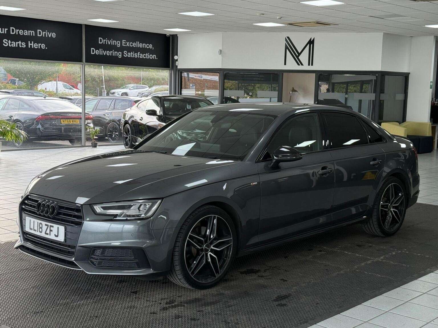 2018 AUDI A4 2018 AUDI A4