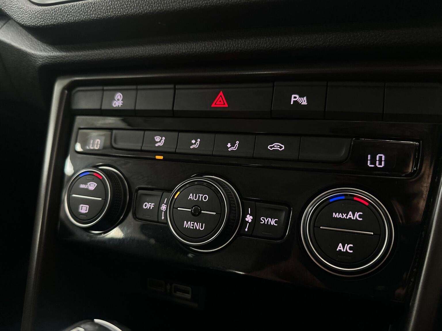 2019 VOLKSWAGEN T-ROC 2019 VOLKSWAGEN T-ROC