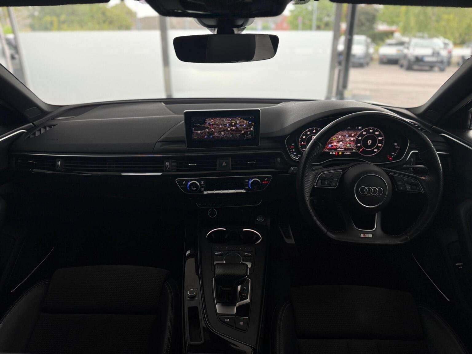 2018 AUDI A4 2018 AUDI A4