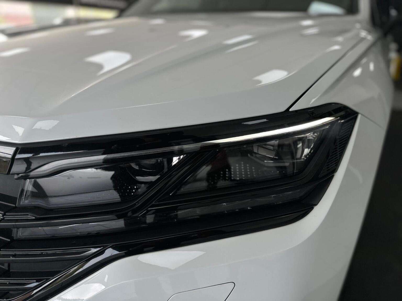 2022 VOLKSWAGEN TOUAREG 2022 VOLKSWAGEN TOUAREG