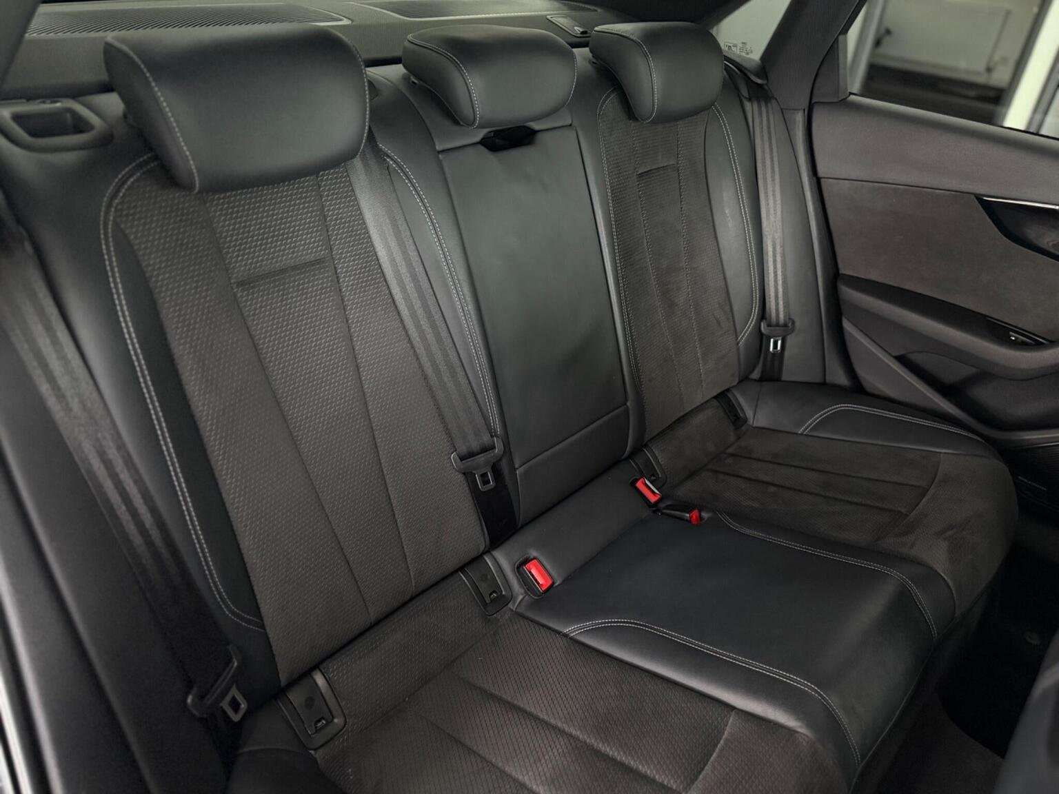 2018 AUDI A4 2018 AUDI A4