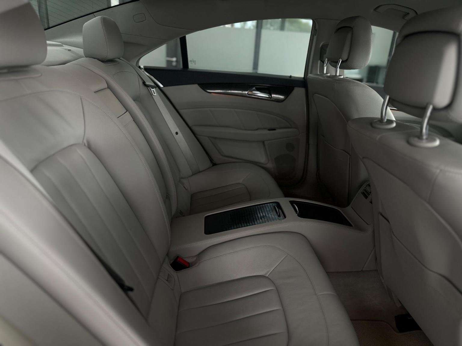 2011 MERCEDES-BENZ CLS 2011 MERCEDES-BENZ CLS