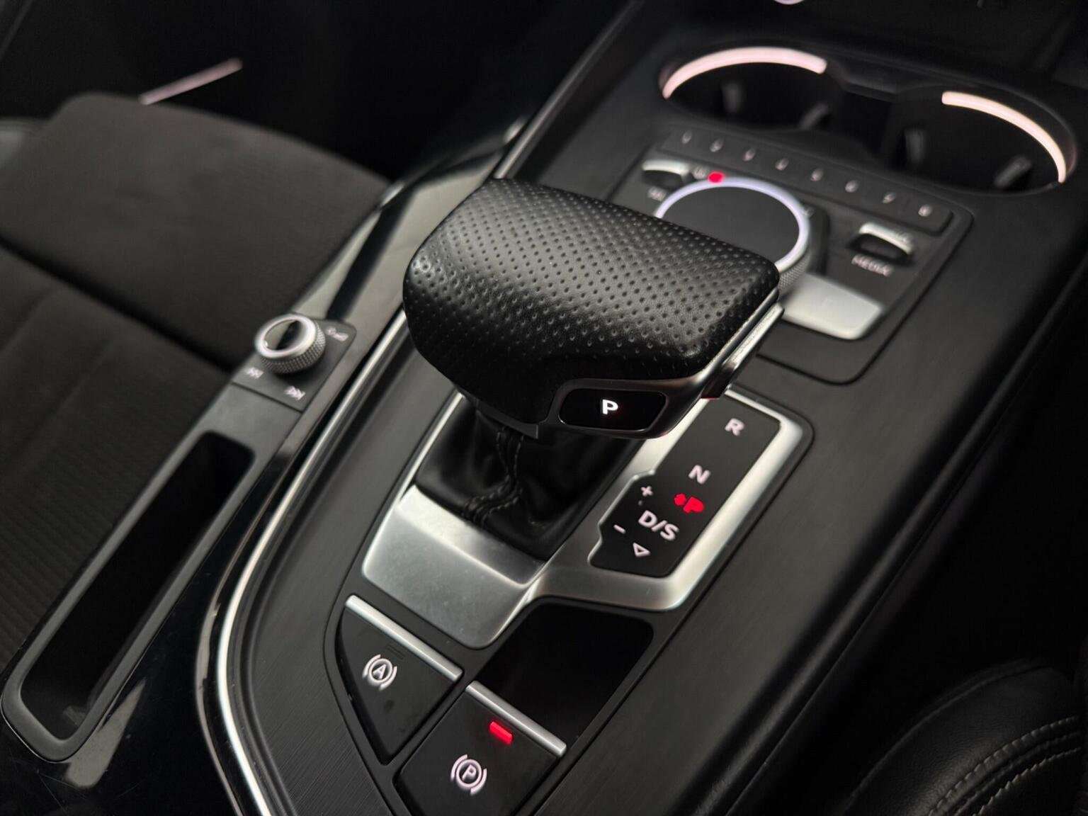 2018 AUDI A4 2018 AUDI A4