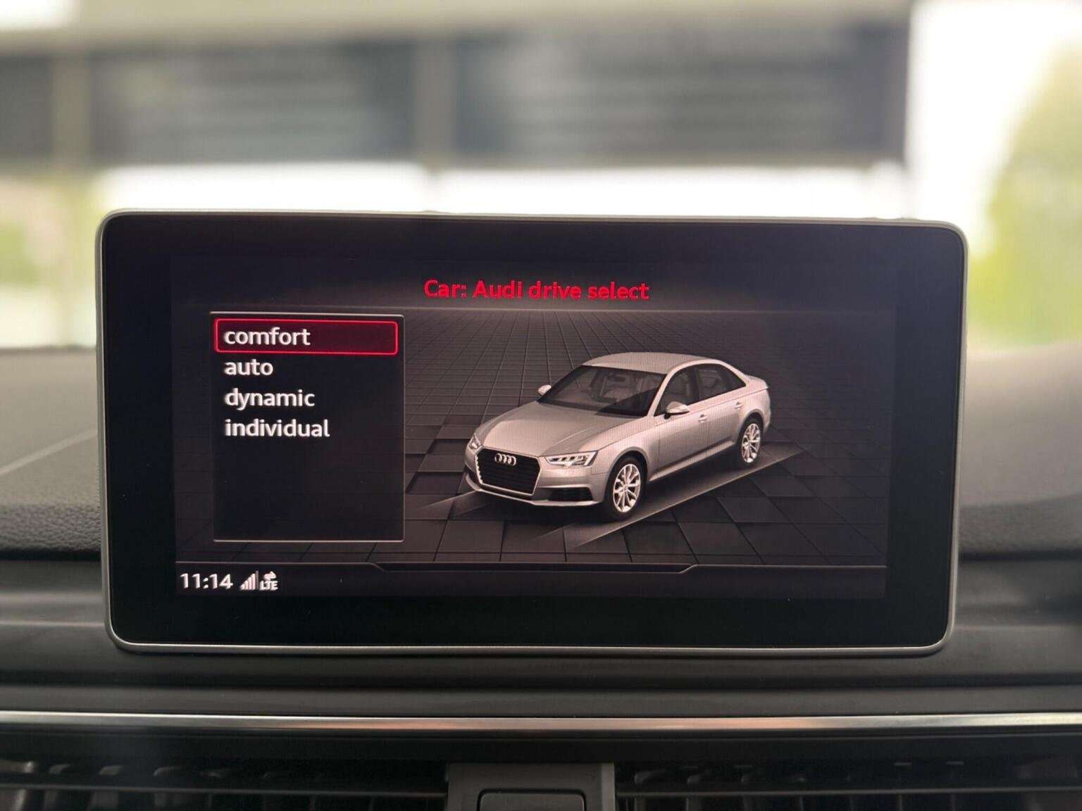 2018 AUDI A4 2018 AUDI A4