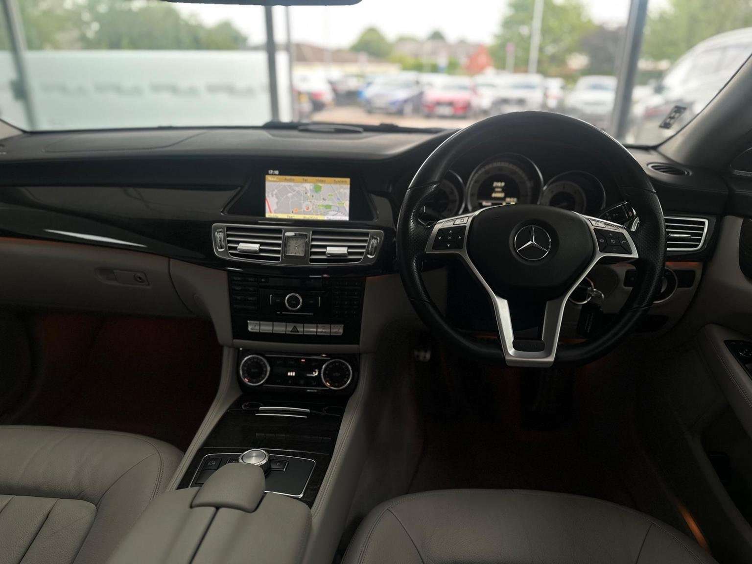 2011 MERCEDES-BENZ CLS 2011 MERCEDES-BENZ CLS