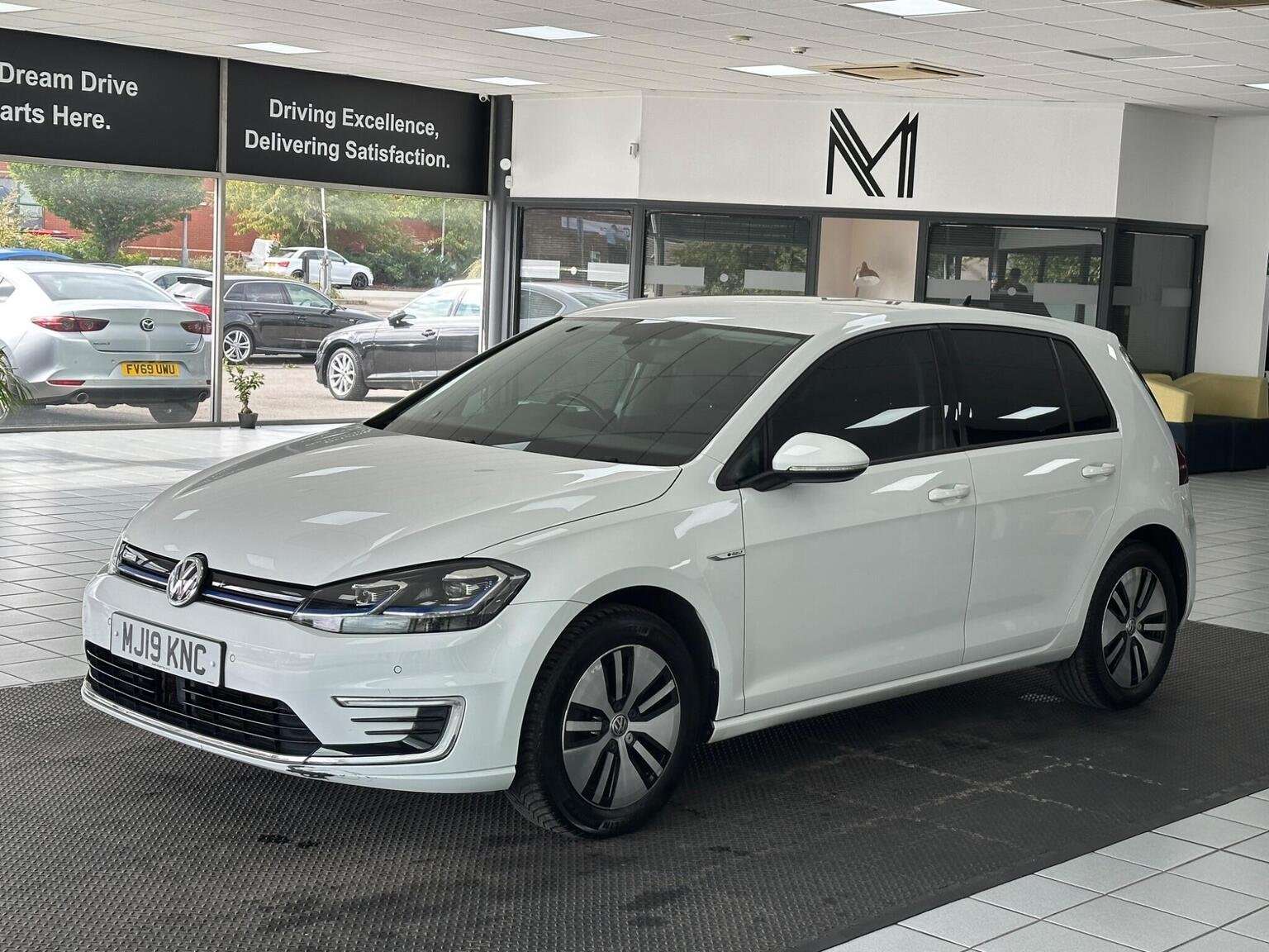 2019 VOLKSWAGEN E-GOLF 2019 VOLKSWAGEN E-GOLF