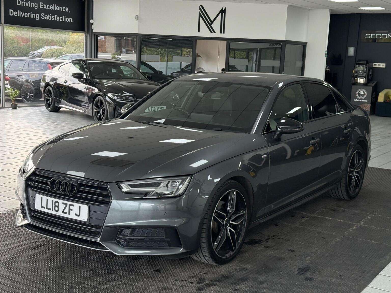 2018 AUDI A4 2018 AUDI A4