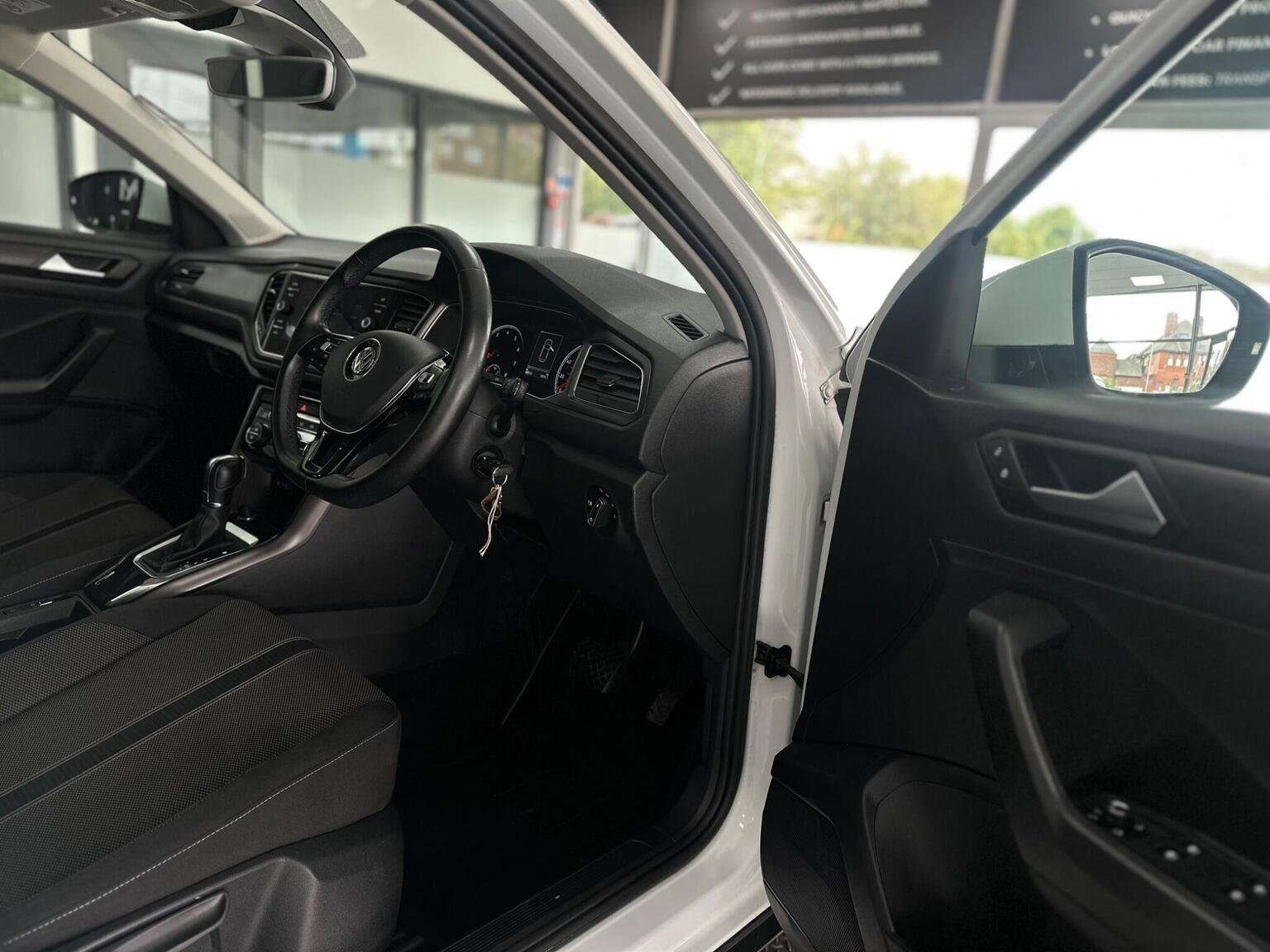 2019 VOLKSWAGEN T-ROC 2019 VOLKSWAGEN T-ROC