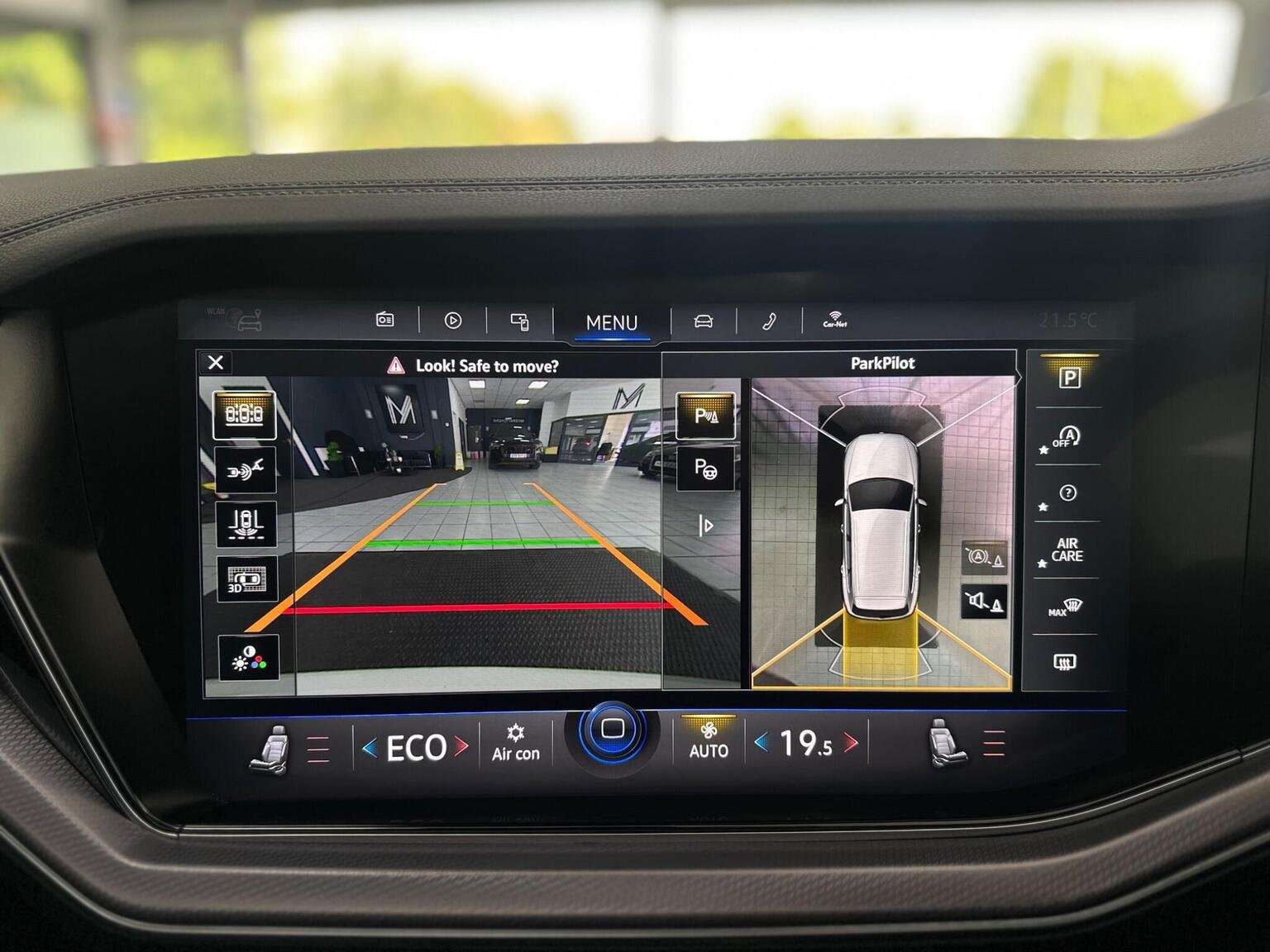 2022 VOLKSWAGEN TOUAREG 2022 VOLKSWAGEN TOUAREG