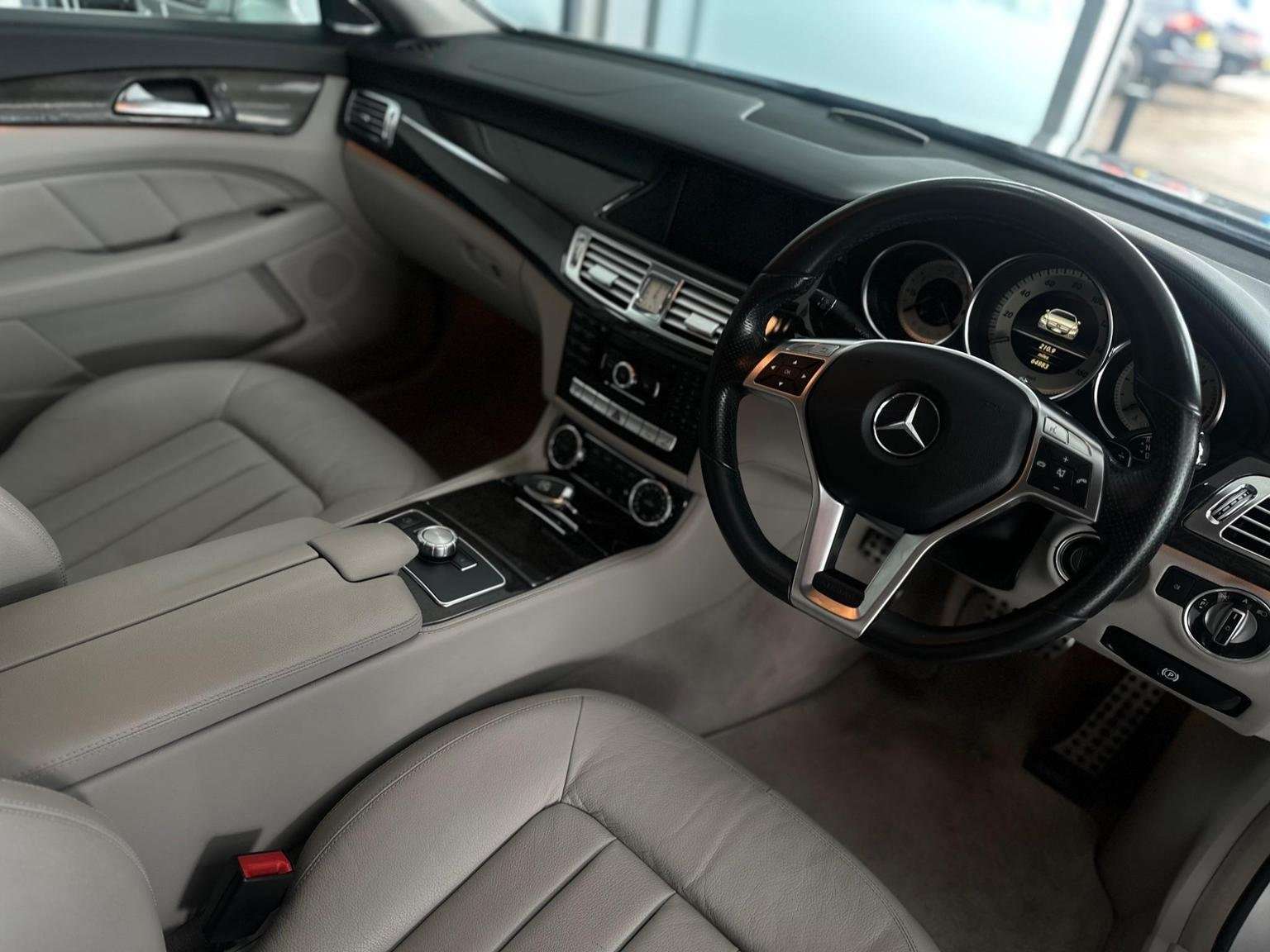 2011 MERCEDES-BENZ CLS 2011 MERCEDES-BENZ CLS