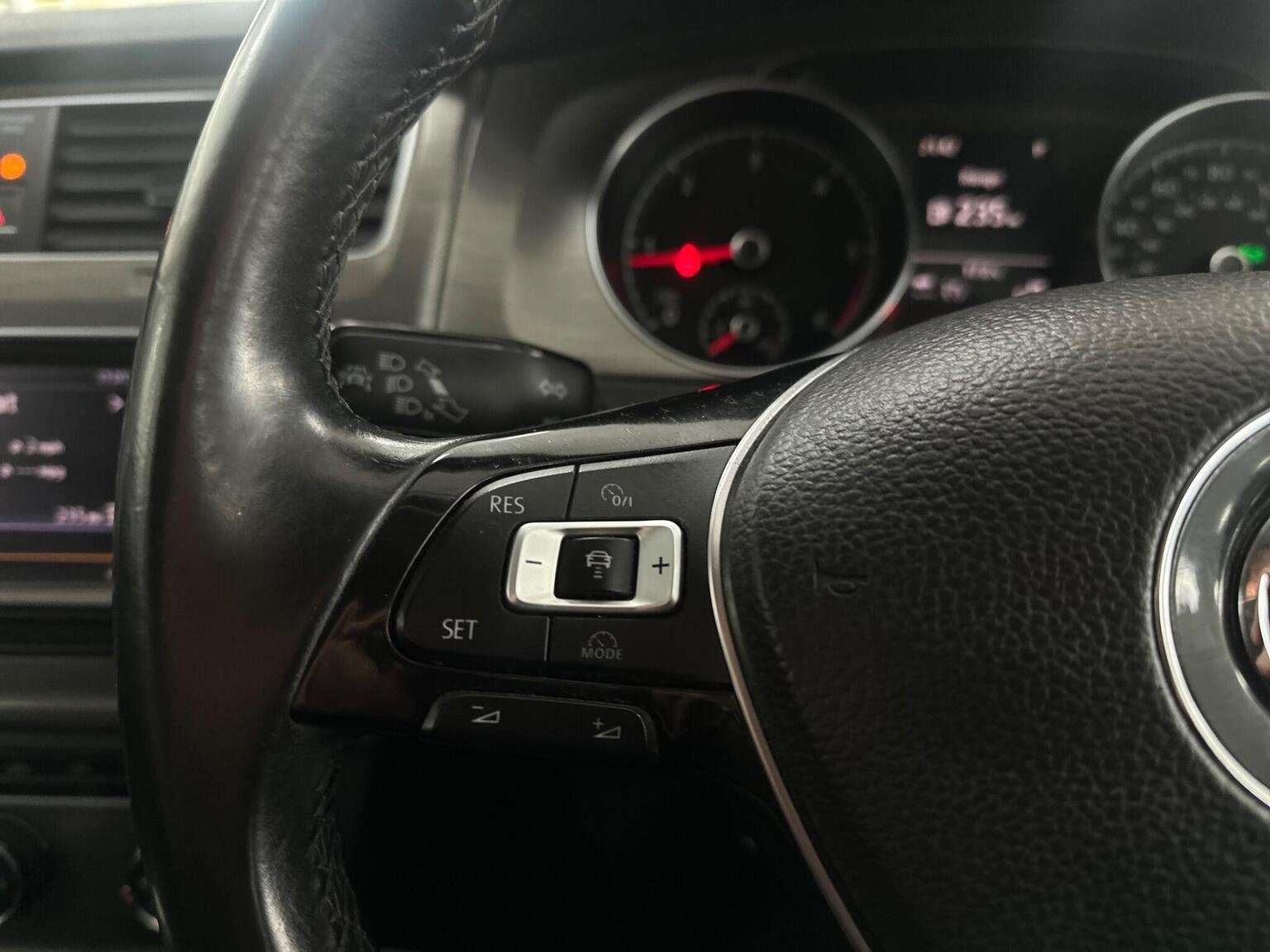 2013 VOLKSWAGEN GOLF 2013 VOLKSWAGEN GOLF