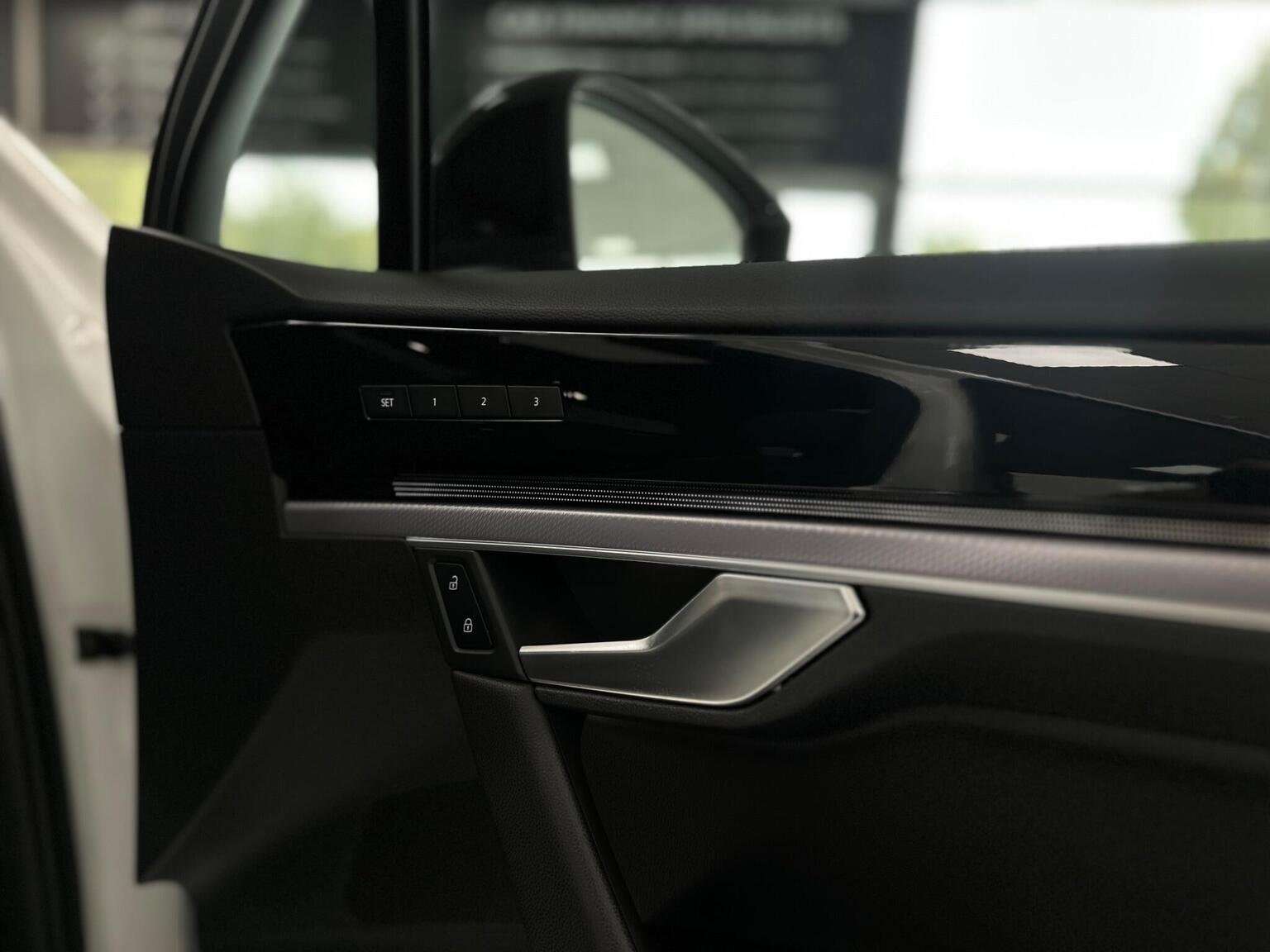 2022 VOLKSWAGEN TOUAREG 2022 VOLKSWAGEN TOUAREG