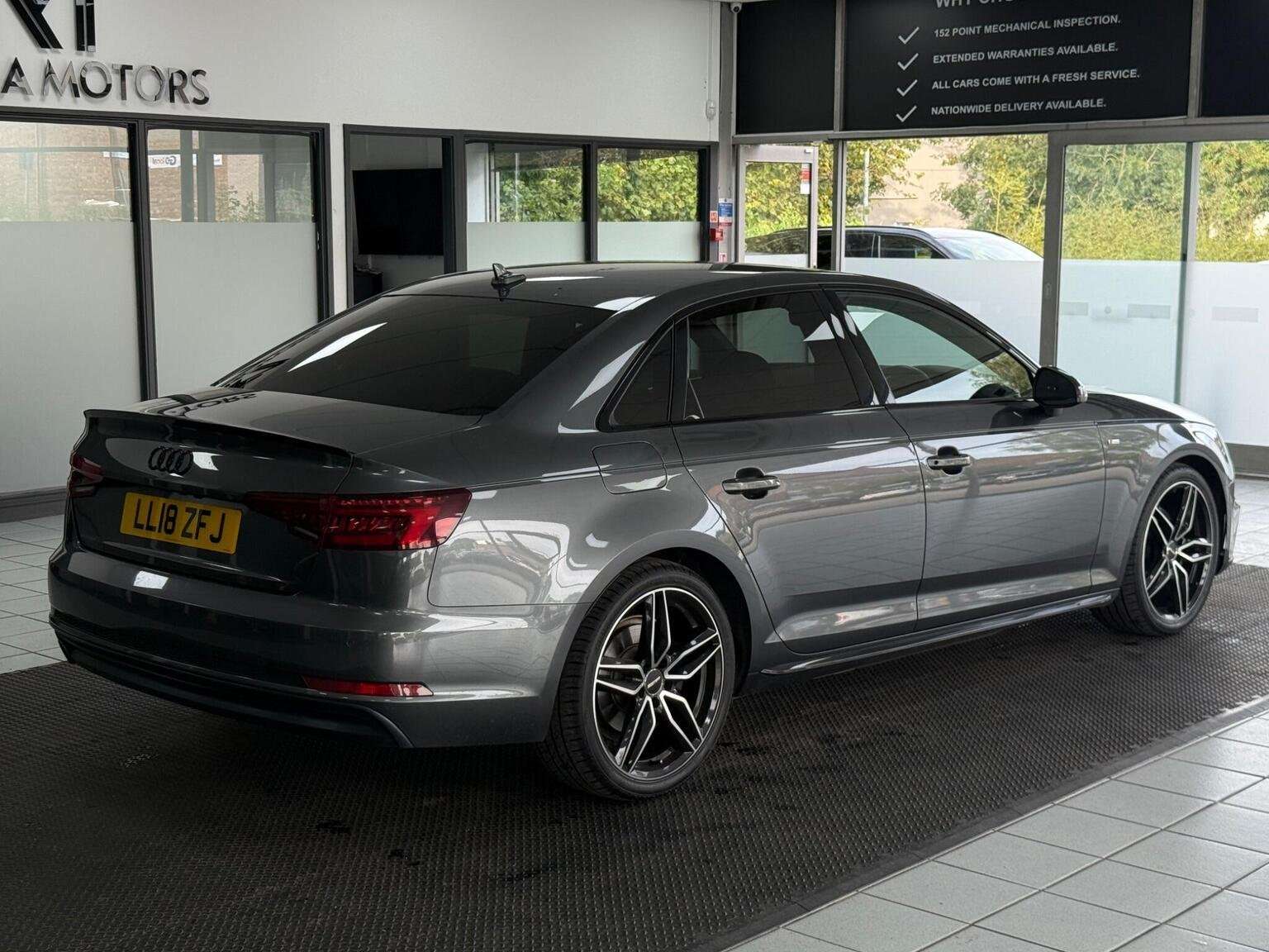 2018 AUDI A4 2018 AUDI A4