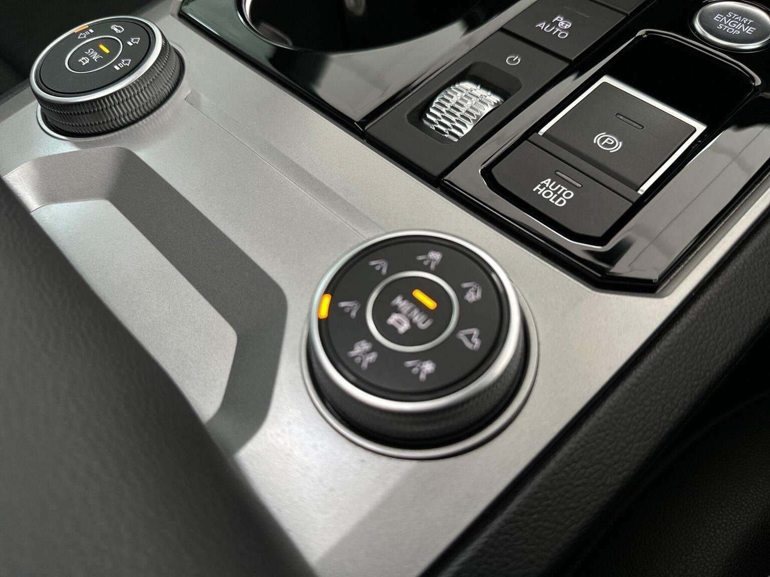 2022 VOLKSWAGEN TOUAREG 2022 VOLKSWAGEN TOUAREG