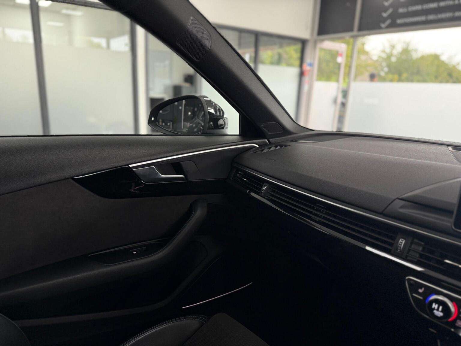 2018 AUDI A4 2018 AUDI A4