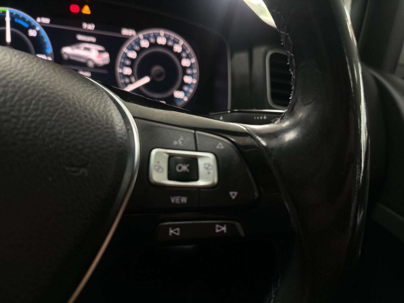 2019 VOLKSWAGEN E-GOLF 2019 VOLKSWAGEN E-GOLF