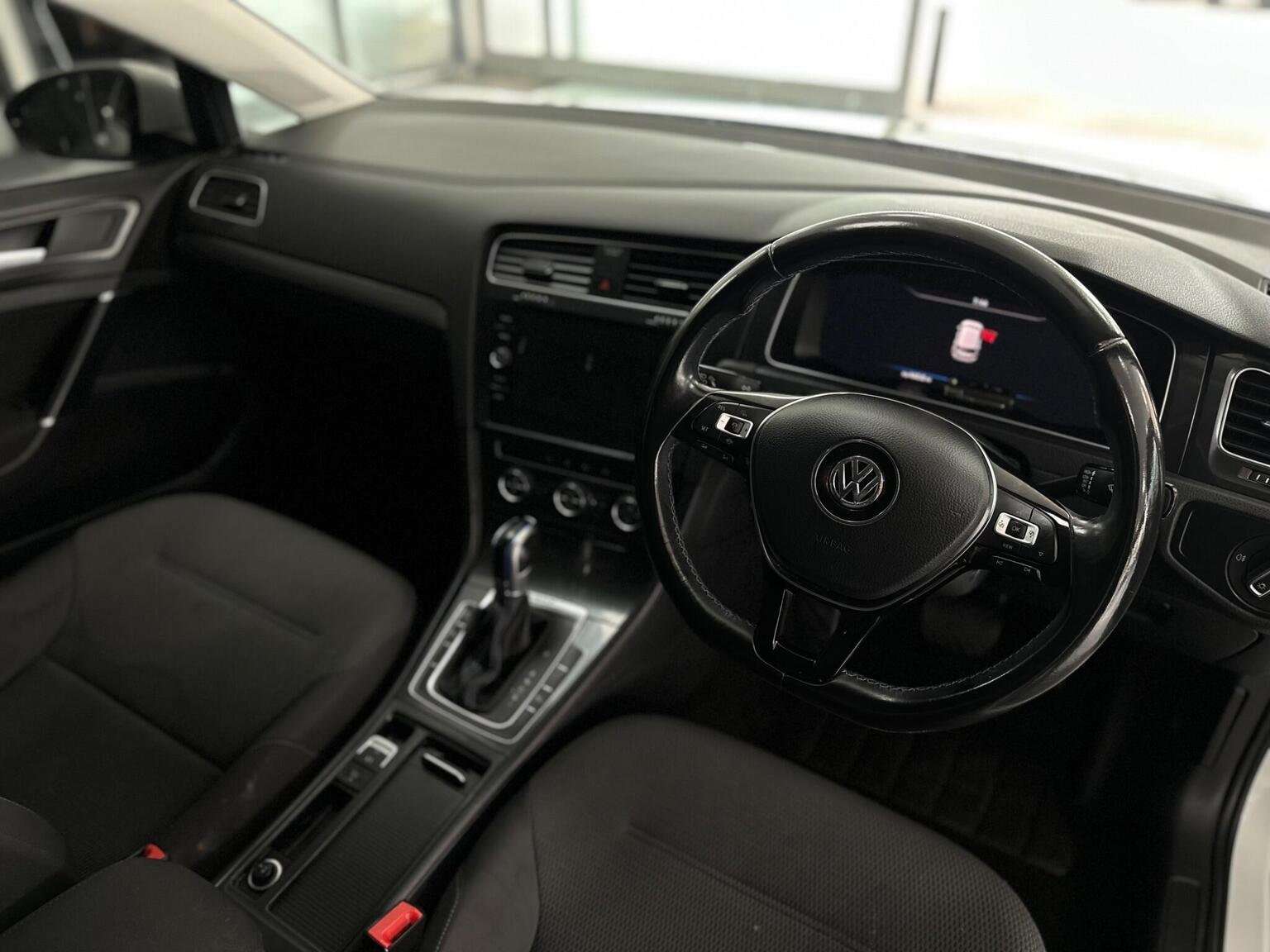 2019 VOLKSWAGEN E-GOLF 2019 VOLKSWAGEN E-GOLF
