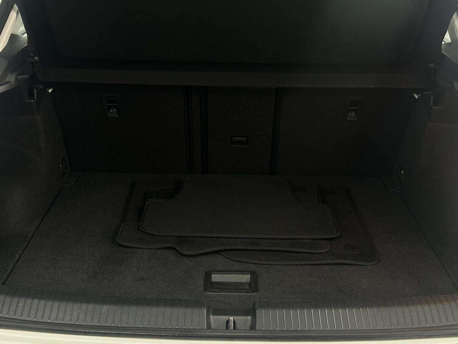 2019 VOLKSWAGEN T-ROC 2019 VOLKSWAGEN T-ROC